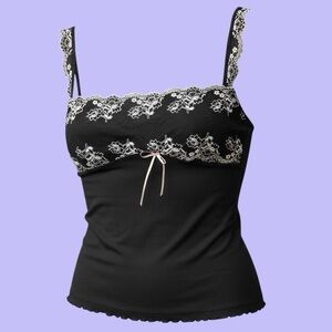 Early 2000s Y2K Black & White Floral Lace Trim Cami